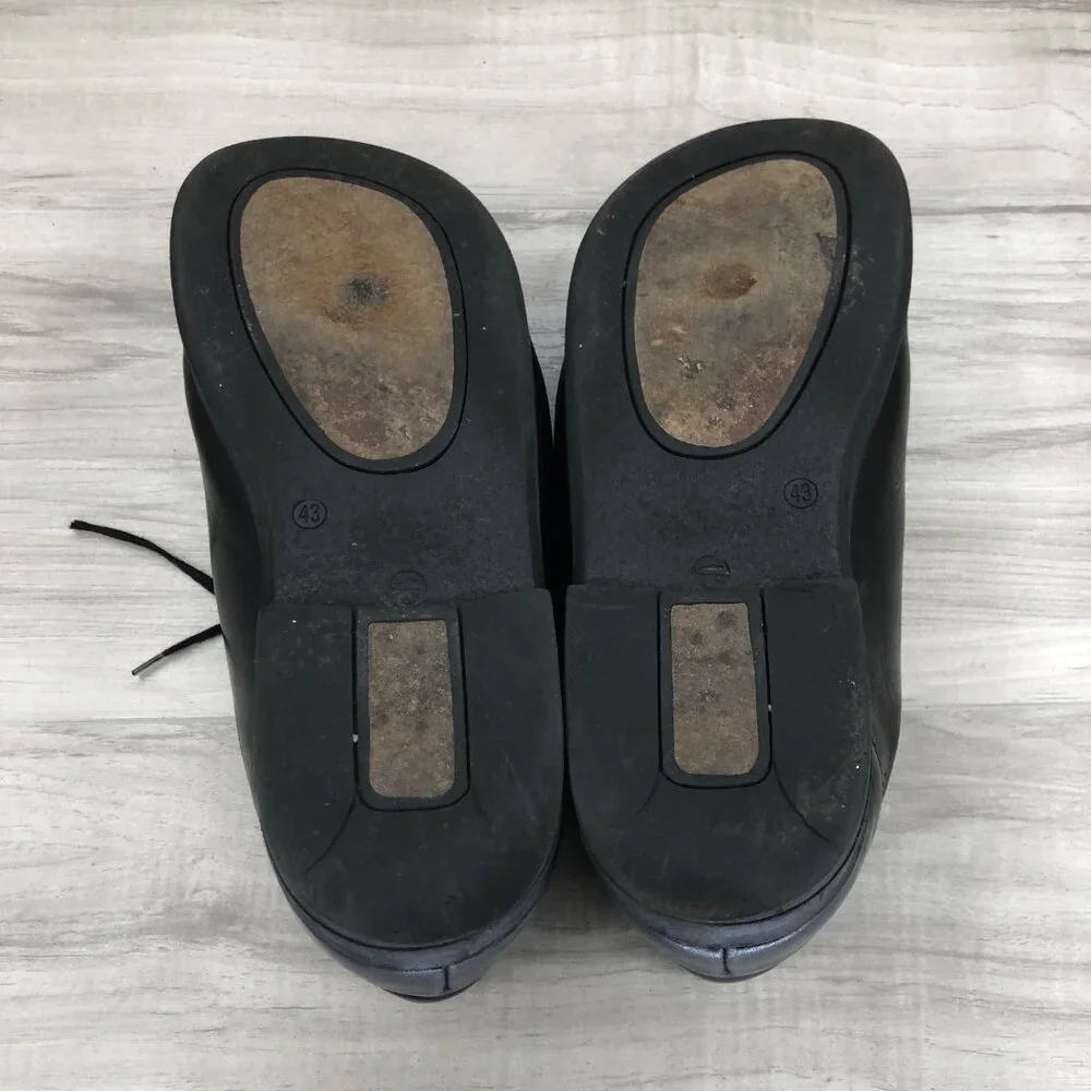 Highlander black leather